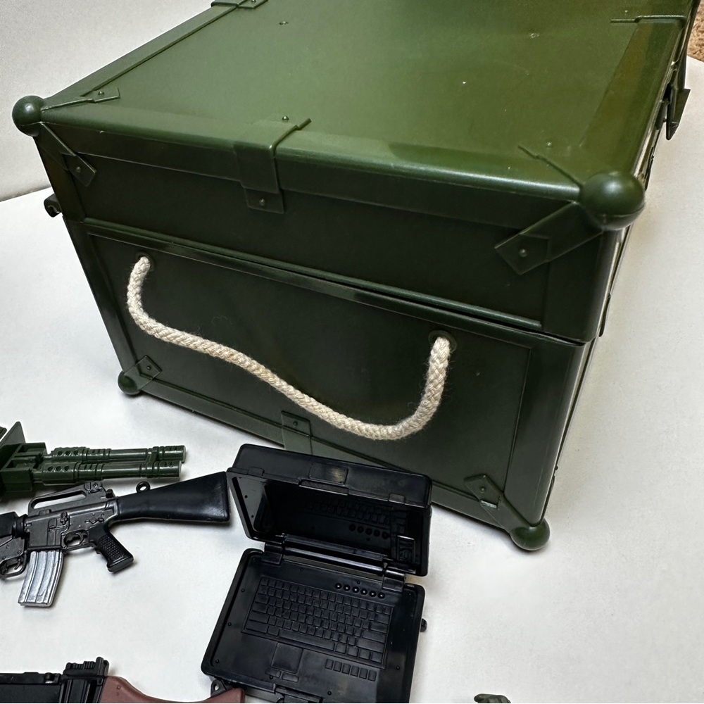 Army Military First Responder Equipment GI Joe Action Figure Accessories w/ Case - Picture 14 of 15